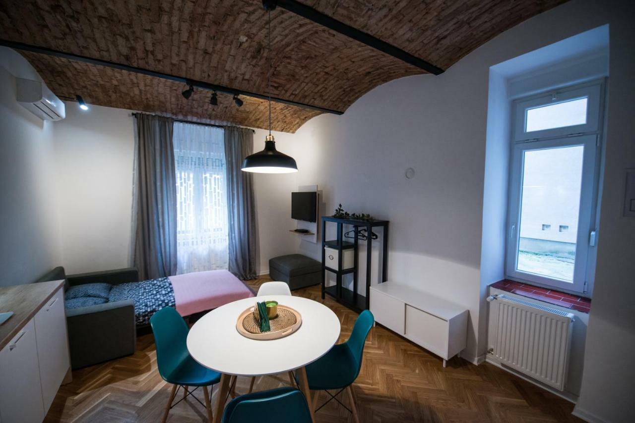 City Apartments Green Oasis Ζάγκρεμπ Εξωτερικό φωτογραφία